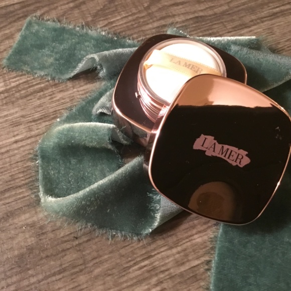 La Mer Luminous Lifting Cushion Foundation, spf 20, Porcelain Pink - Picture 2 of 6